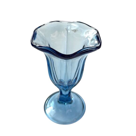 Vintage Anchor Hocking Ice Cream Sundae Glass - Picture 2 of 5